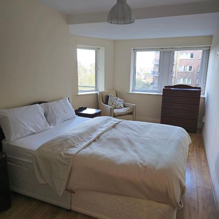 Gracian Omb Dublin Apartment Buitenkant foto