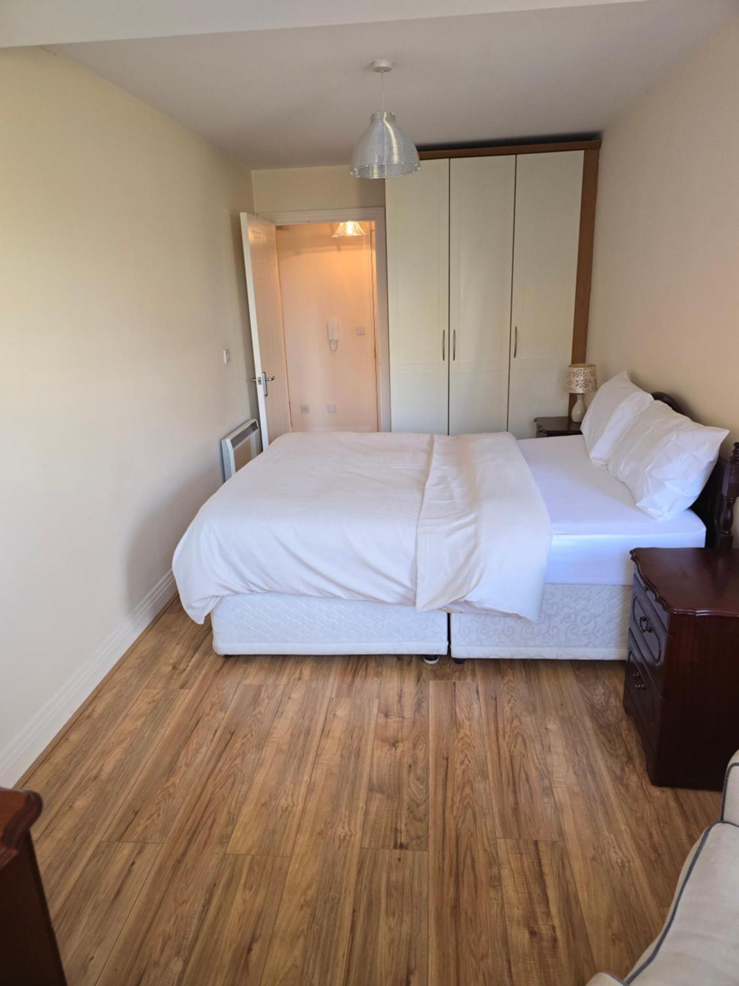 Gracian Omb Dublin Apartment Buitenkant foto